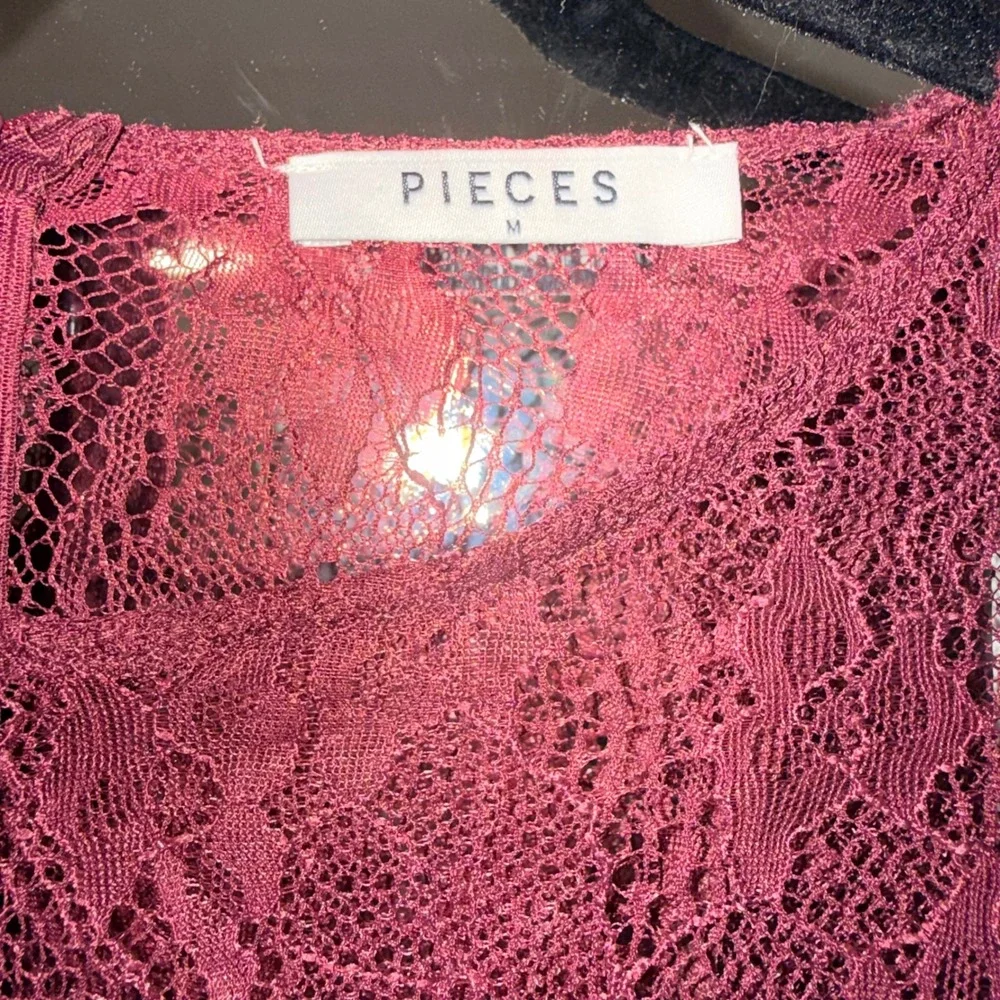 Pieces Burgundy Lace Sheer Mini‎ Dress Womens M
